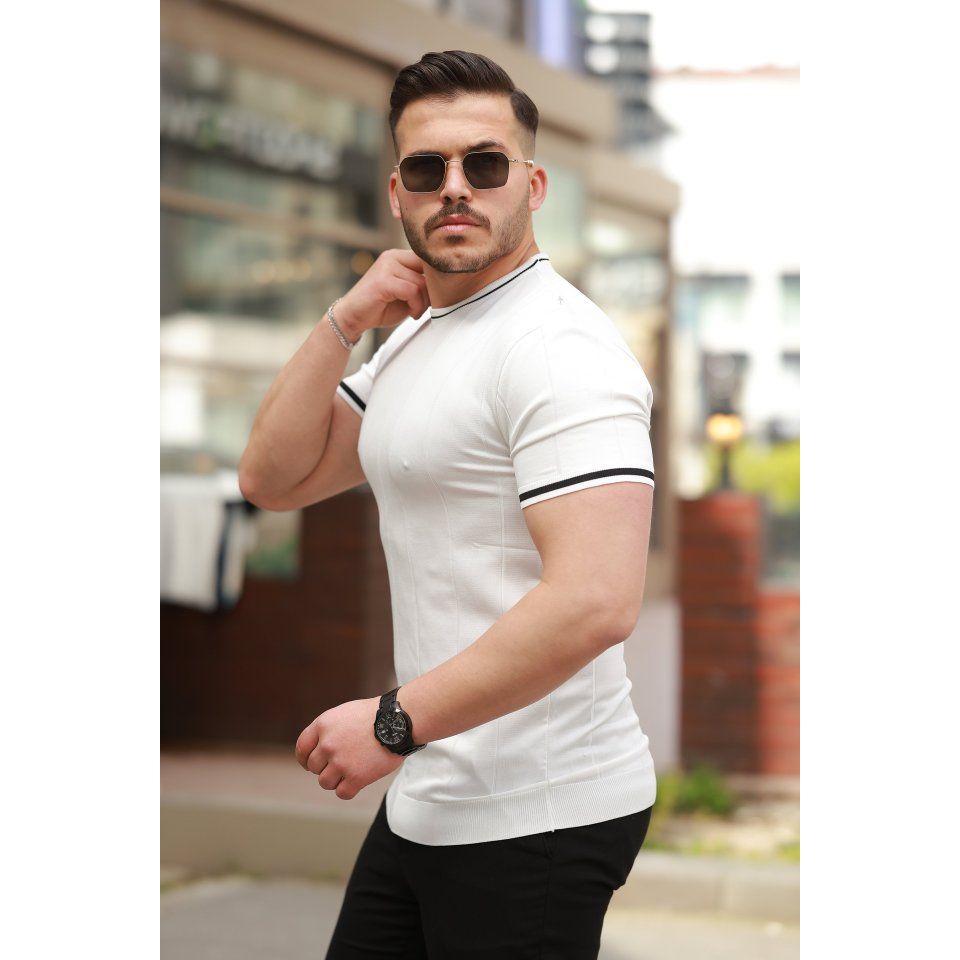 Erkek Bisiklet Yaka çizgi Desenli Ribanalı Kısa Kollu Tshirt