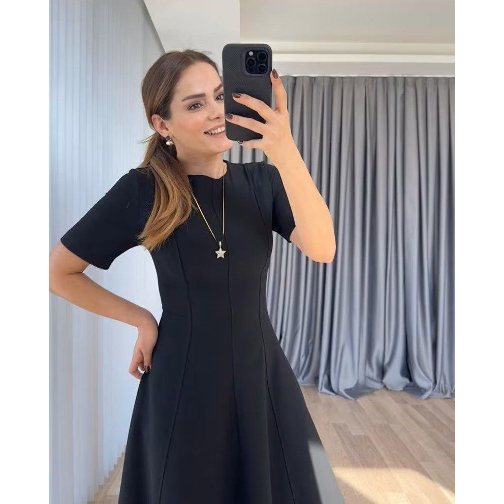Kadın Kısa Kollu Bisiklet Yaka Maksi Boy Ithal Krep Elbise