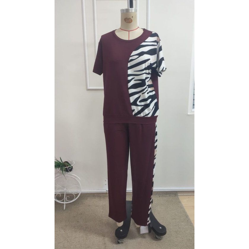 Kadın Kısa Kollu Bisiklet Yaka Zebra Desen Bluz Ve Pantolon Ikili Takım