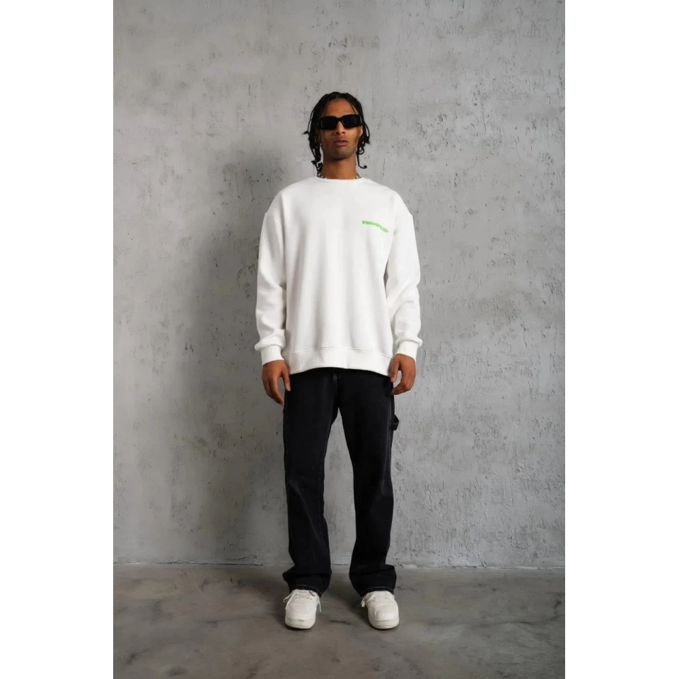 Erkek Oversize Sweatshirt – Beyaz Renk  Ön Ve Sırt Baskılı, Üç İplik İçi Pamuklu Kumaş, Rahat Kalıp, Ribanalı Kışlık Sweat  Winagain Polizei Serisi - Beyaz