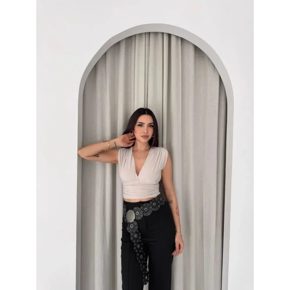 Vatkalı Kolsuz V Yaka Drapeli Crop Bluz Likralı Fit - Boyalı Gri