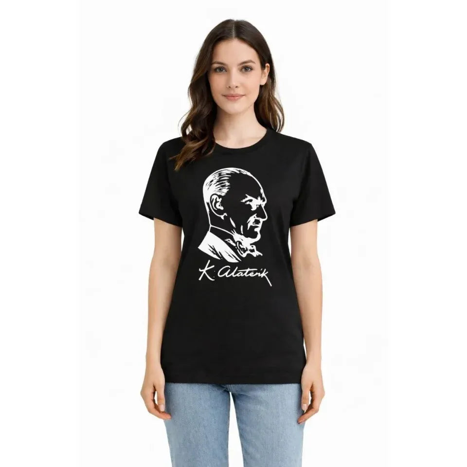 Atatürk Baskılı Tişört Kısa Kollu Bisiklet Yaka T-Shirt - Siyah