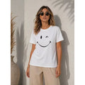 Minimal Gülümseyen Yüz Baskılı Tişört Kısa Kol Yazlık T-Shirt - Beyaz