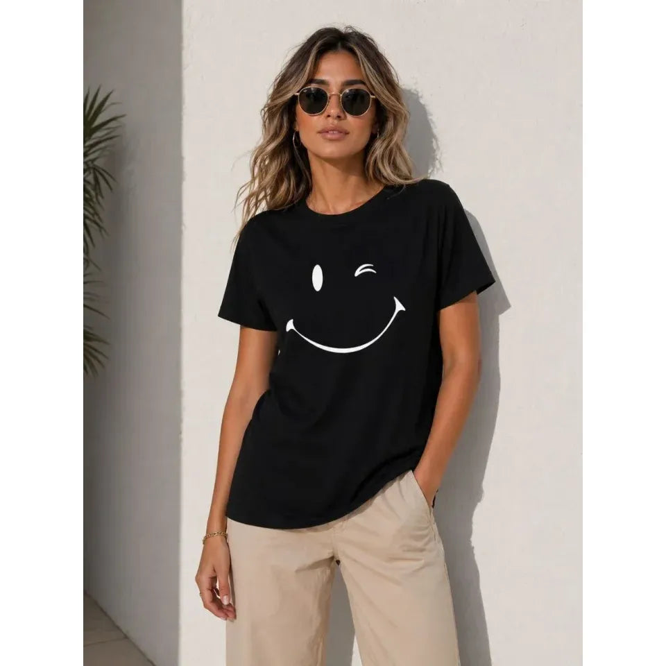Minimal Gülümseyen Yüz Baskılı Tişört Kısa Kol Yazlık T-Shirt - Siyah