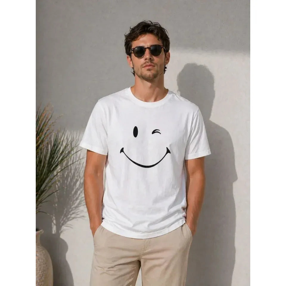 Erkek Minimal Gülümseyen Yüz Baskılı Tişört Kısa Kol Yazlık T-Shirt - Beyaz