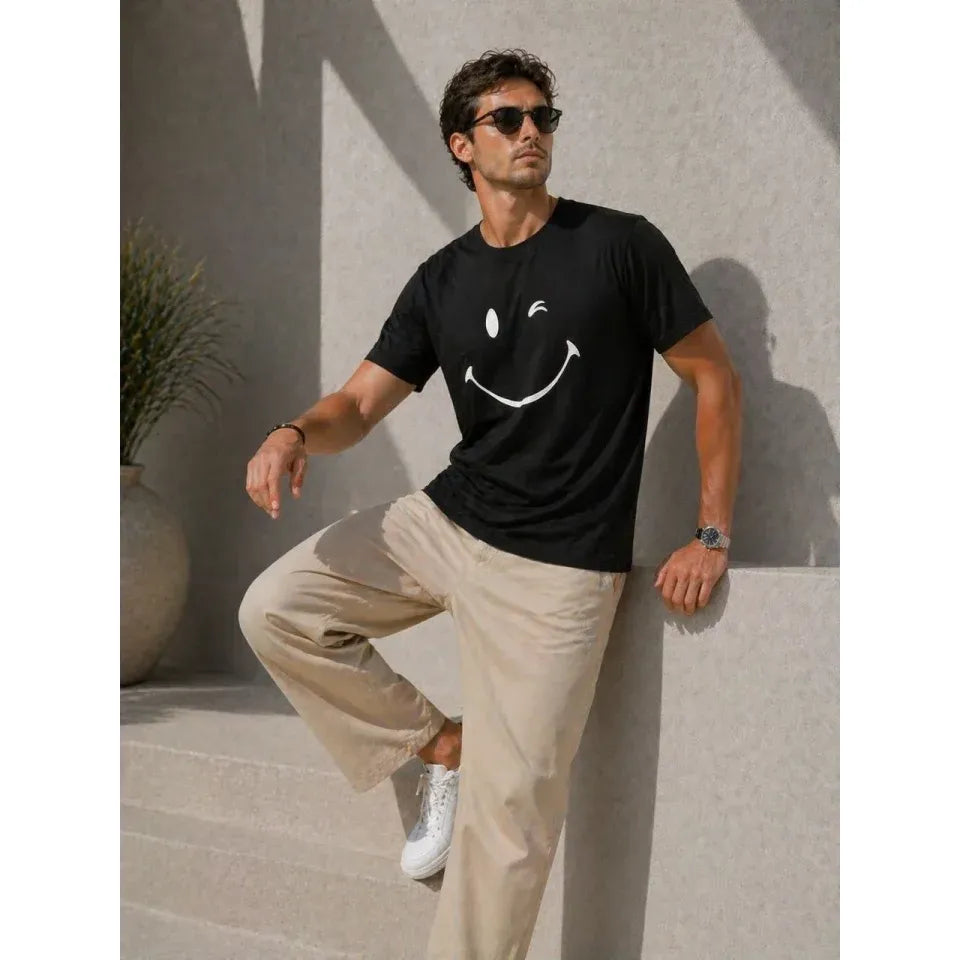 Erkek Minimal Gülümseyen Yüz Baskılı Tişört Kısa Kol Yazlık T-Shirt - Siyah