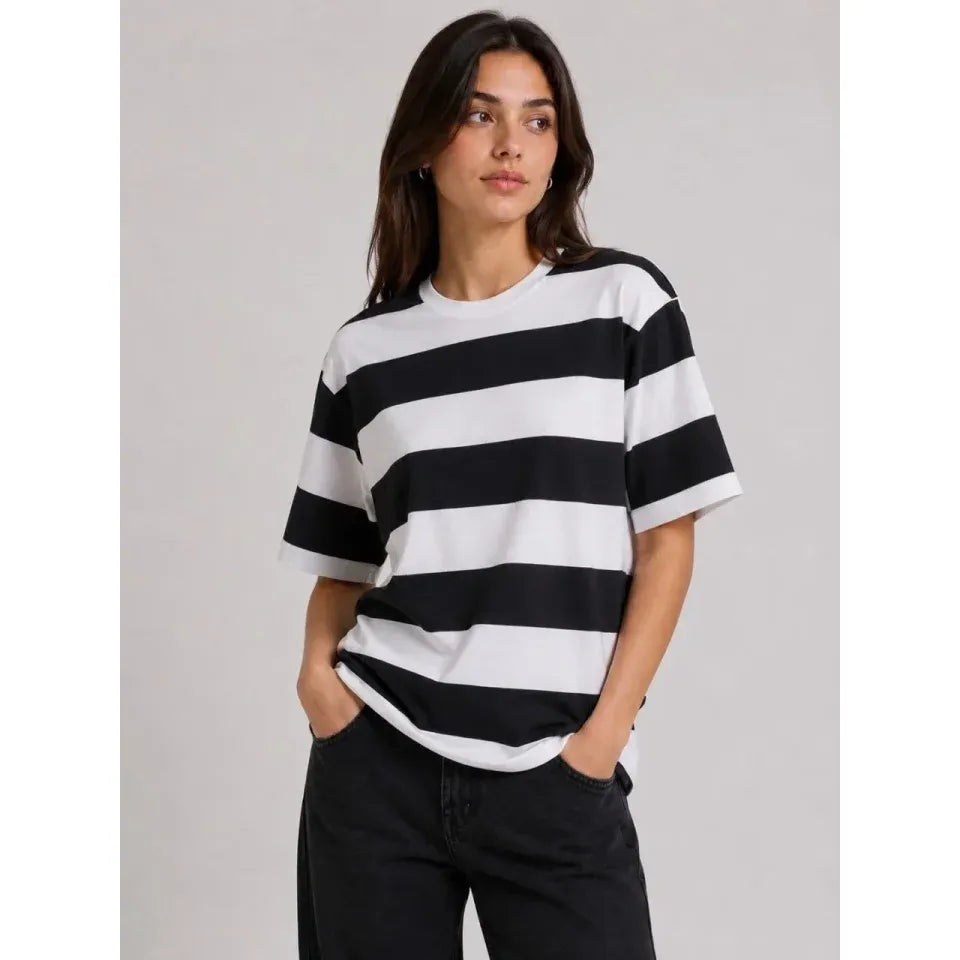 Çizgili Oversize Tişört Bisiklet Yaka Kısa Kol Yazlık T-Shirt - Siyah