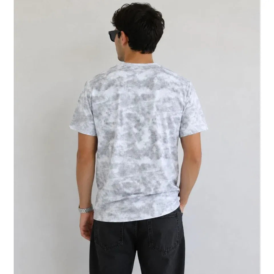 Erkek Batik Desenli Tişört Bisiklet Yaka Kısa Kol Regular Fit T-shirt - Gri