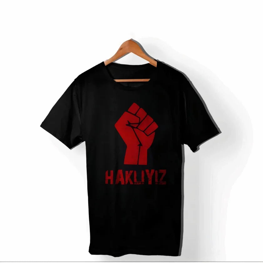 1 Mayıs Emek Ve Dayanışma Günü HAKLIYIZ Baskılı Bisiklet Yaka T-shirt - Siyah