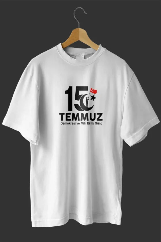 15 Temmuz Demokrasi Ve Milli Birlik Günü Baskılı Oversize Bisiklet Yaka T-shirt - Beyaz