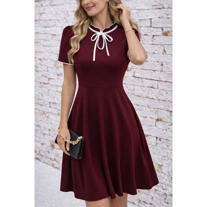 Kadın Kısa Kollu Yakadan Bağcıklı Ve Fırfırlı Midi Janjan Krep Elbise