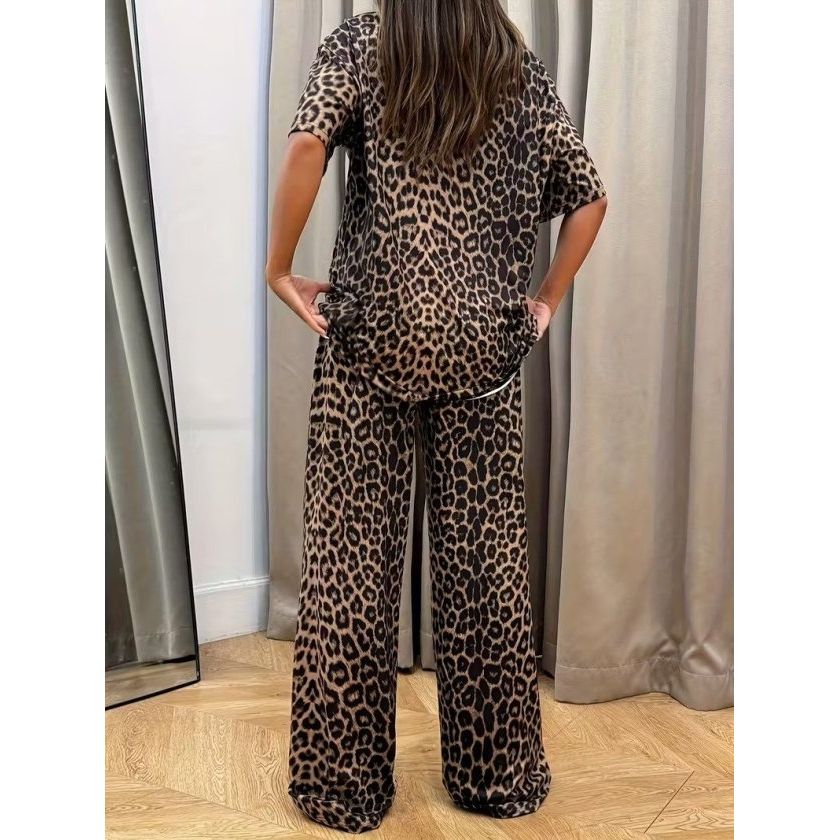 Kadın Kısa Kollu Bisiklet Yaka Iki Iplik Leopar Desenli Bluz Ve Pantolon Ikili Takım