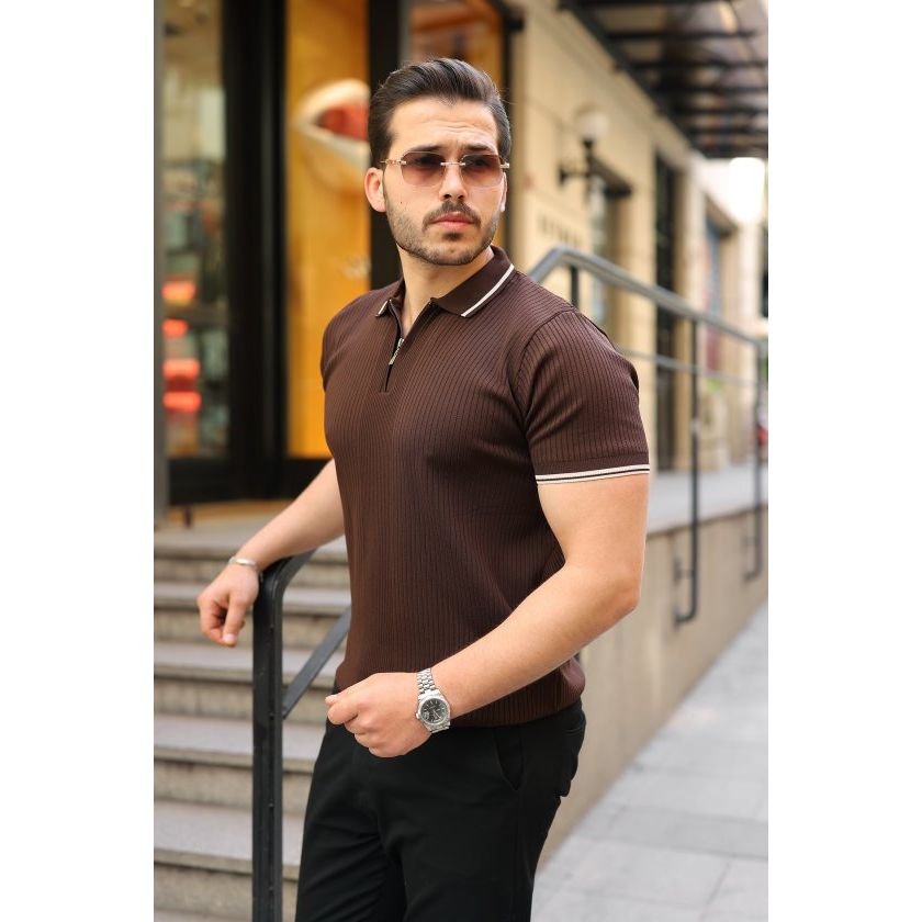 Erkek Çizgi Desenli Fermuar Yakalı Kısa Kollu Tişört