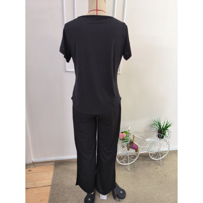 Kadın Kısa Kollu Kayık Yaka önü Asimetrik Detaylı Kısa Sandy Bluz Ve Pantolon Ikili Takım